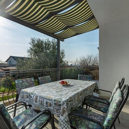 Apartment Viviana Πούλα Εξωτερικό φωτογραφία